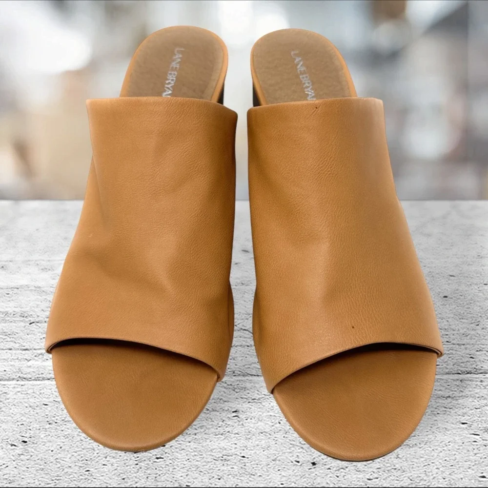 Lane Bryant Platform Shoes Slip On Clog casual Womens Size 11 W Logo Khaki brown